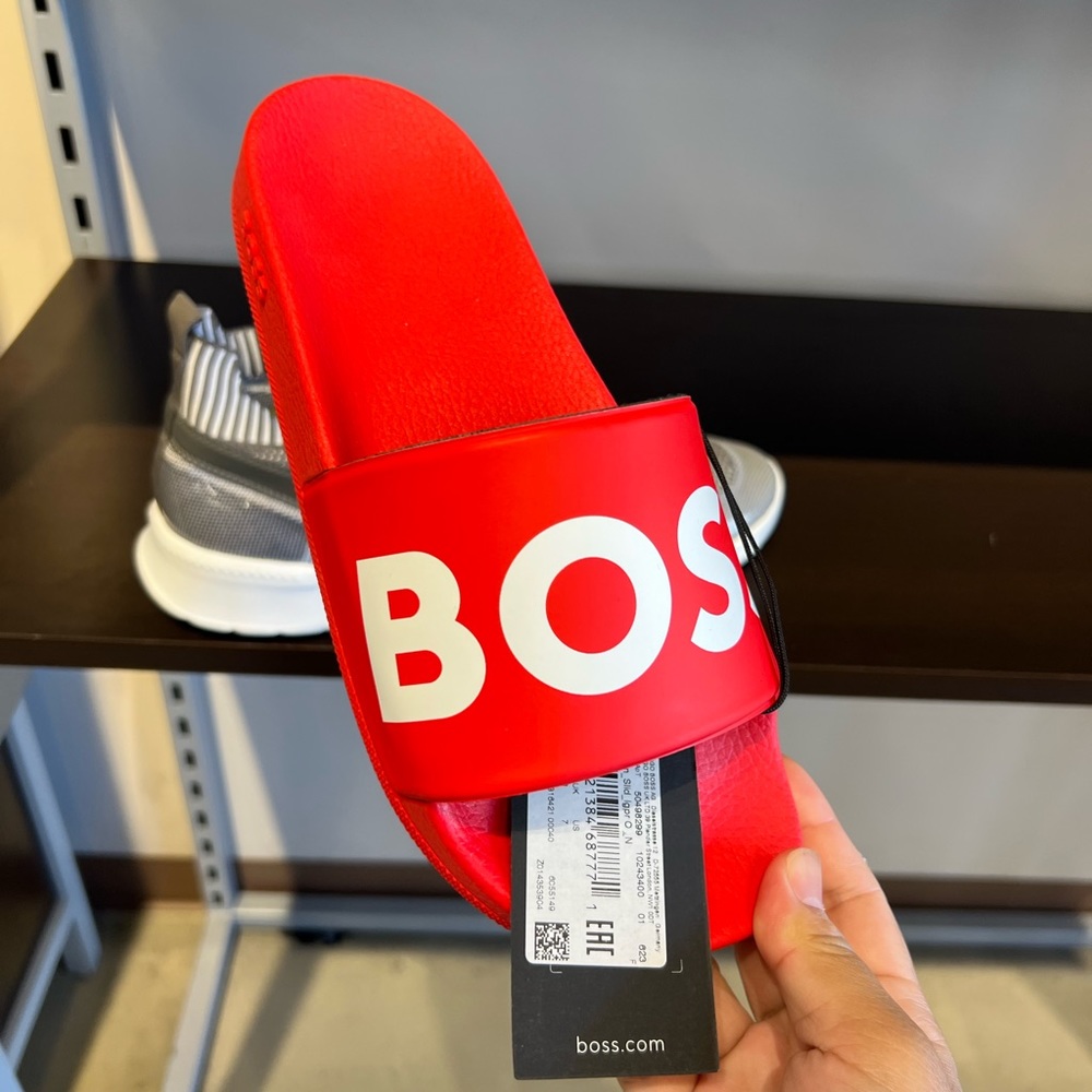 Boss slide shoes